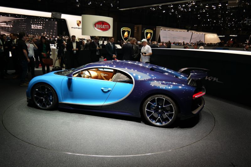 Bugatti chiron w16